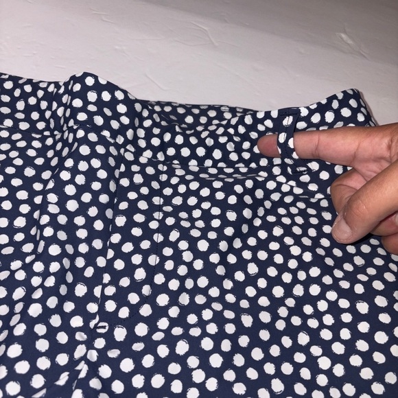 SPANX Navy Painted Dot 4" Sun Protection Pull-on Sunshine Shorts Large - Picture 6 of 10